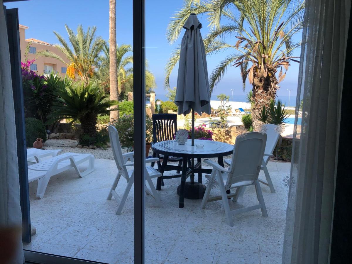 Kings Palace - Fabulous Pool-Side 2 Bed Apartment Paphos Kültér fotó